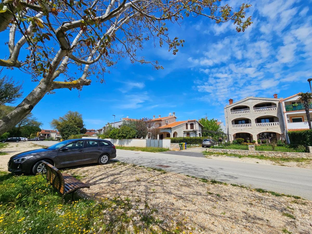 Apartments & Rooms Gaspar โรวีน ภายนอก รูปภาพ